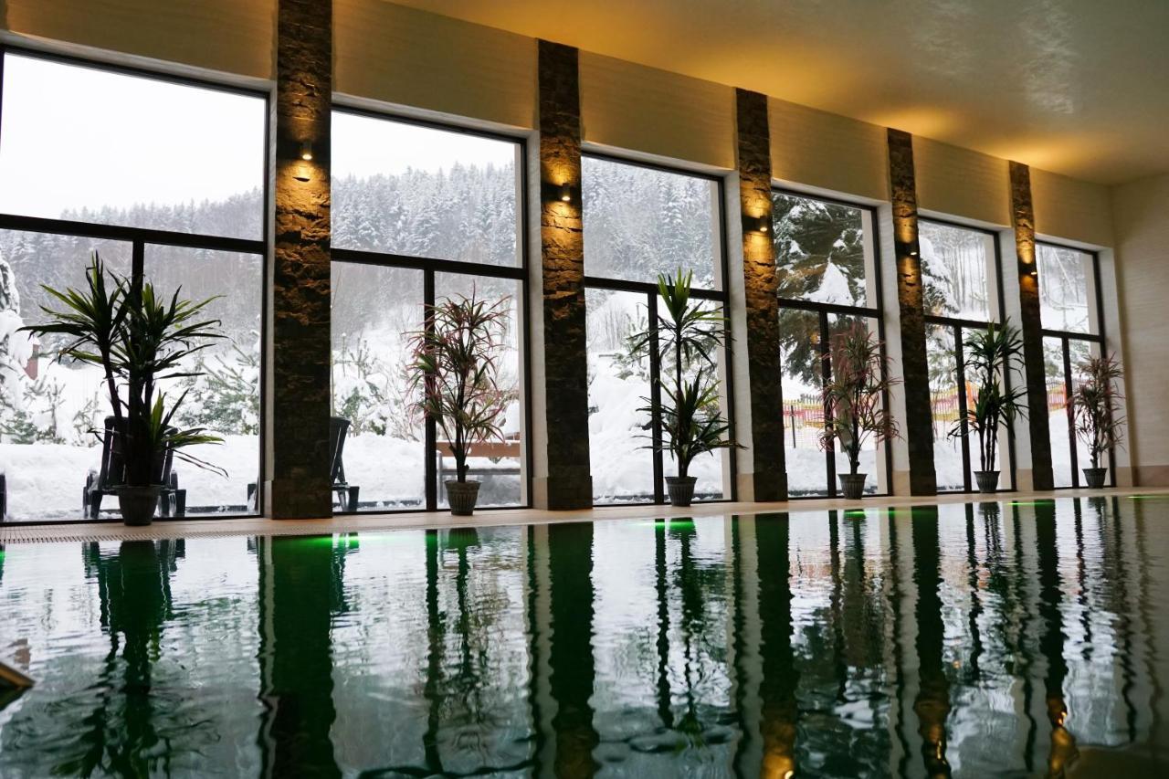 Hotel Olivia Medical Spa Skomielna Czarna Εξωτερικό φωτογραφία