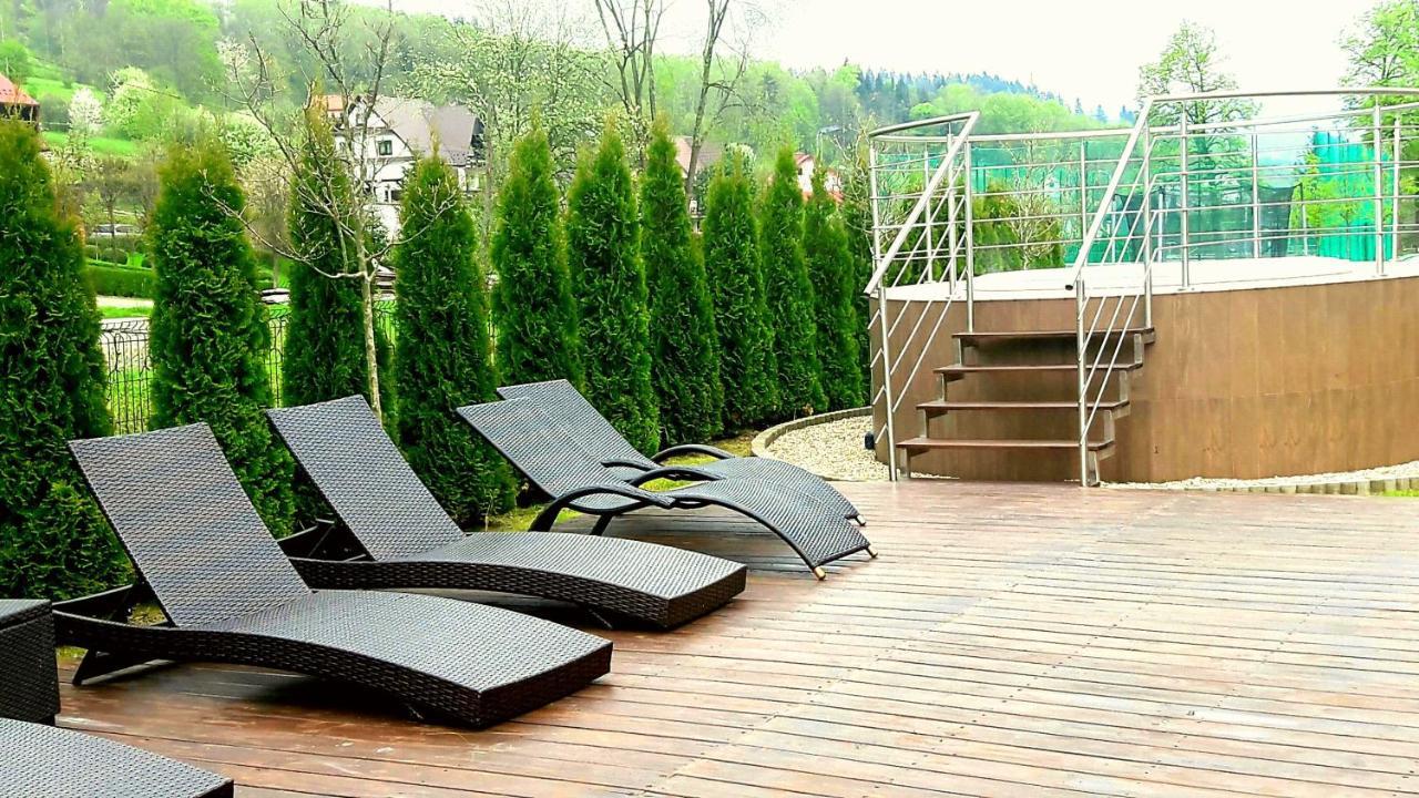 Hotel Olivia Medical Spa Skomielna Czarna Εξωτερικό φωτογραφία