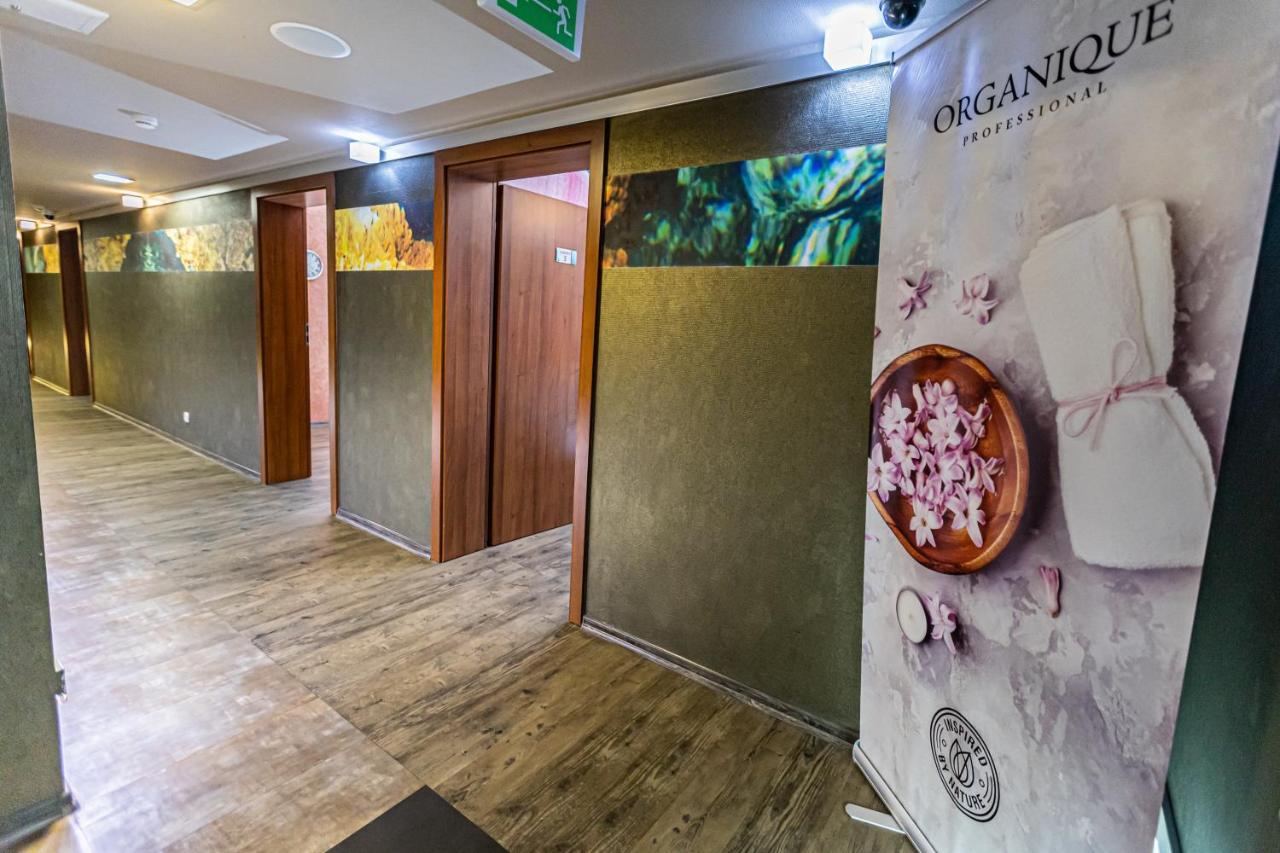 Hotel Olivia Medical Spa Skomielna Czarna Εξωτερικό φωτογραφία