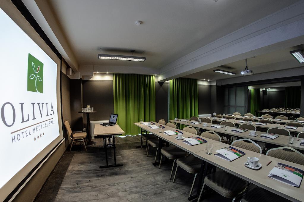 Hotel Olivia Medical Spa Skomielna Czarna Εξωτερικό φωτογραφία